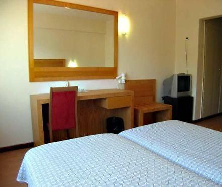 Diana Hotel Chios Town Eksteriør billede