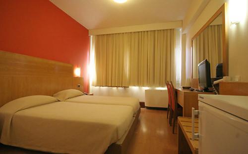 Diana Hotel Chios Town Værelse billede