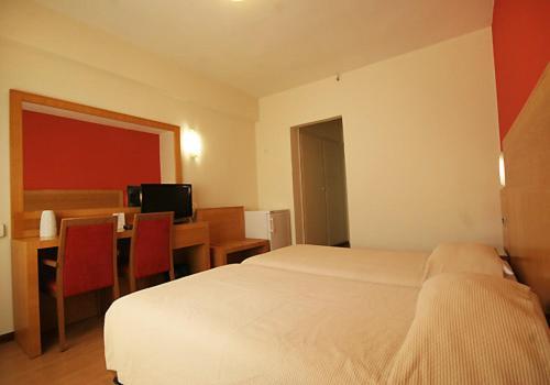 Diana Hotel Chios Town Værelse billede